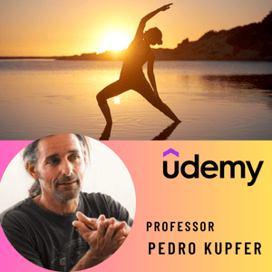 5 melhores cursos de yoga online para iniciantes: pratique em casa Professor Pedro Kupfer udemy curso de yoga