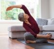 Yoga para idosos: viva sua terceira idade com saúde e flexibilidade