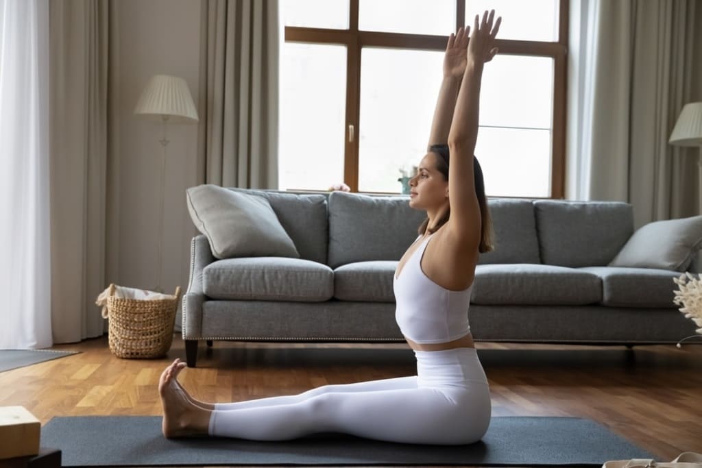 benefícios dandasana a postura do bastão blog yoga ou ioga