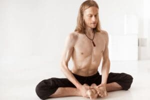 Bhadrasana yoga ou ioga