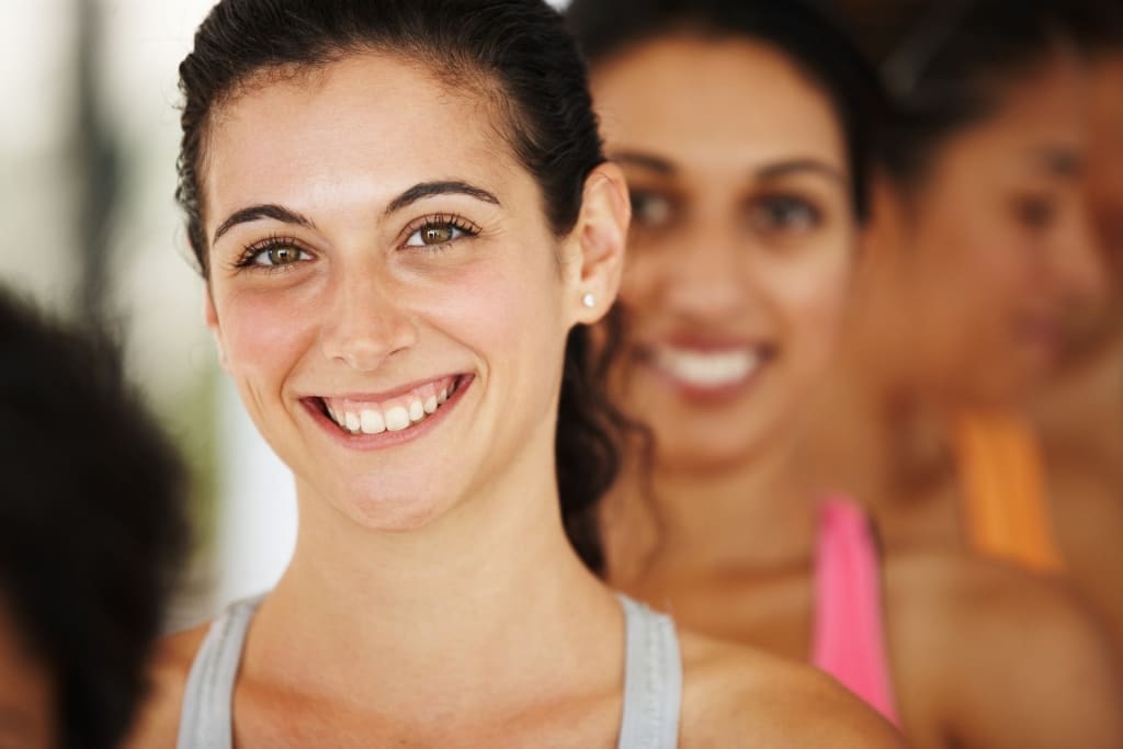 para que serve yoga benefício felicidade