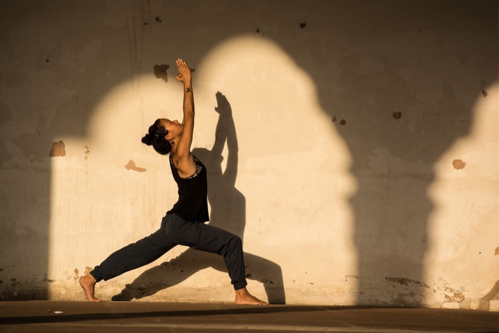 para que serve yoga benefício reduz ansiedade